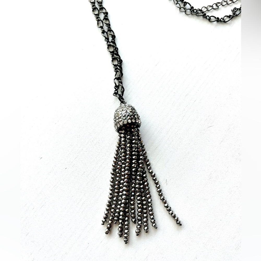 Hot Topic Sparkle Fringe Necklace - Picture 2 of 4
